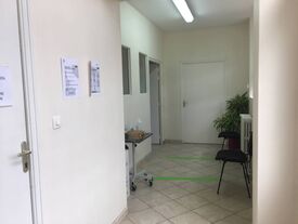 Dans l'entrée de la mairie vous pouvez retrouver notre grainothèque
